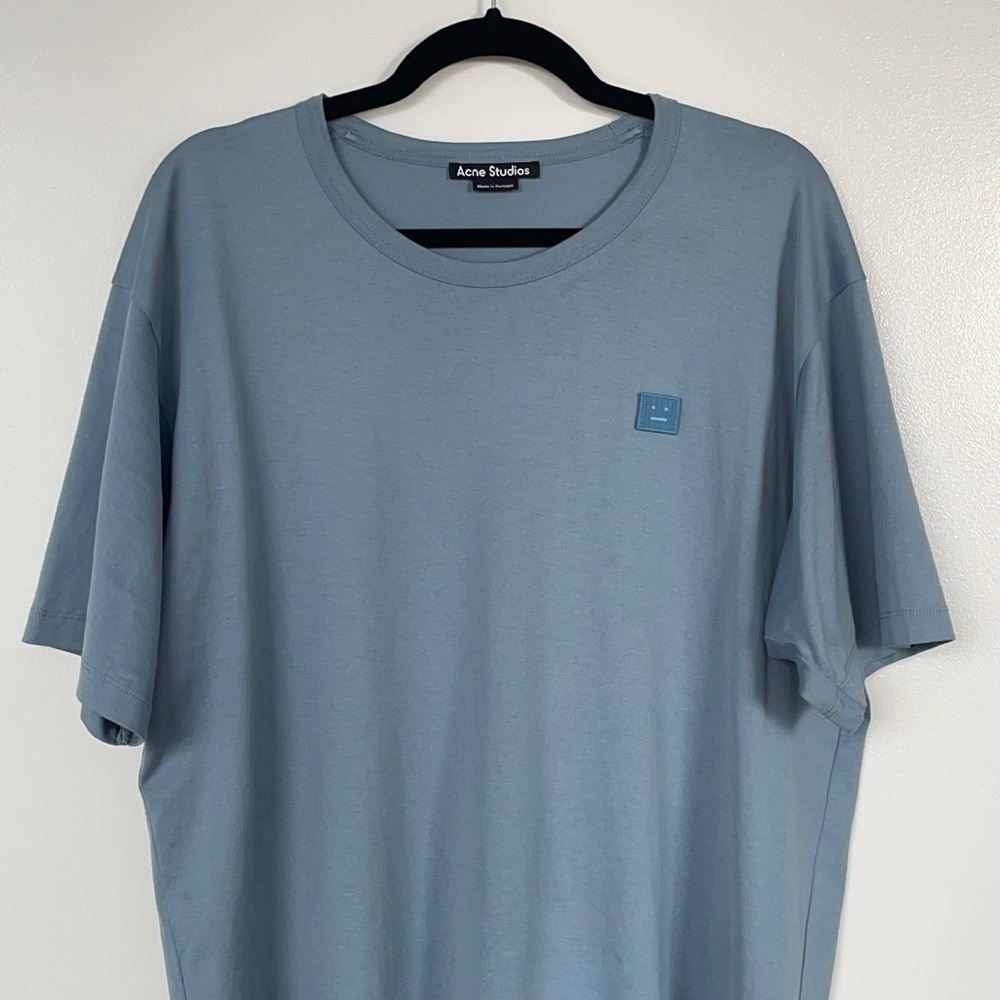 Used Acne Nash t shirt blue